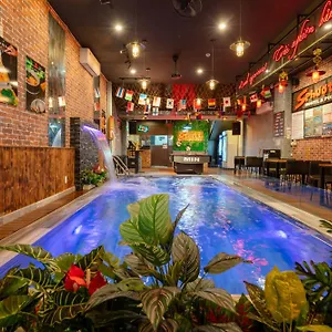  Hostel S Phuot Vietnam
